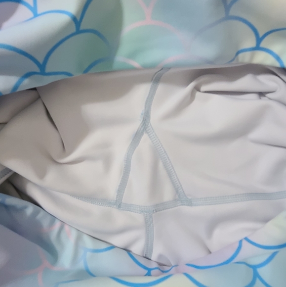 FMFM full length mermaid leggings. XL - Picture 5 of 6